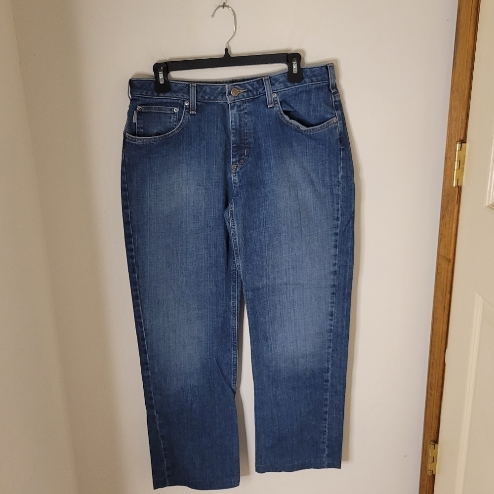 Carhartt Women's Relaxed Fix Blue Jeans - Size (10x34) - Excellent Condition